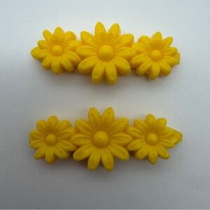 Set Of 2 Vintage Goody Snap Tight Barrettes Yellow Flowers for kids